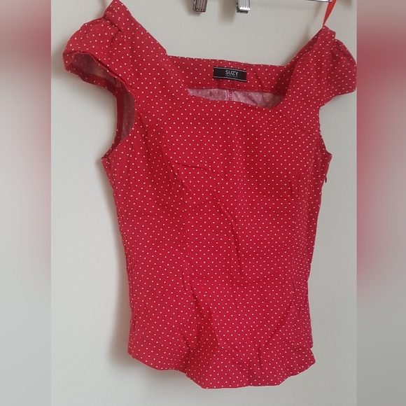 [SUZY SHIER] Red Polka Dot Sleeveless Top - Picture 2 of 9